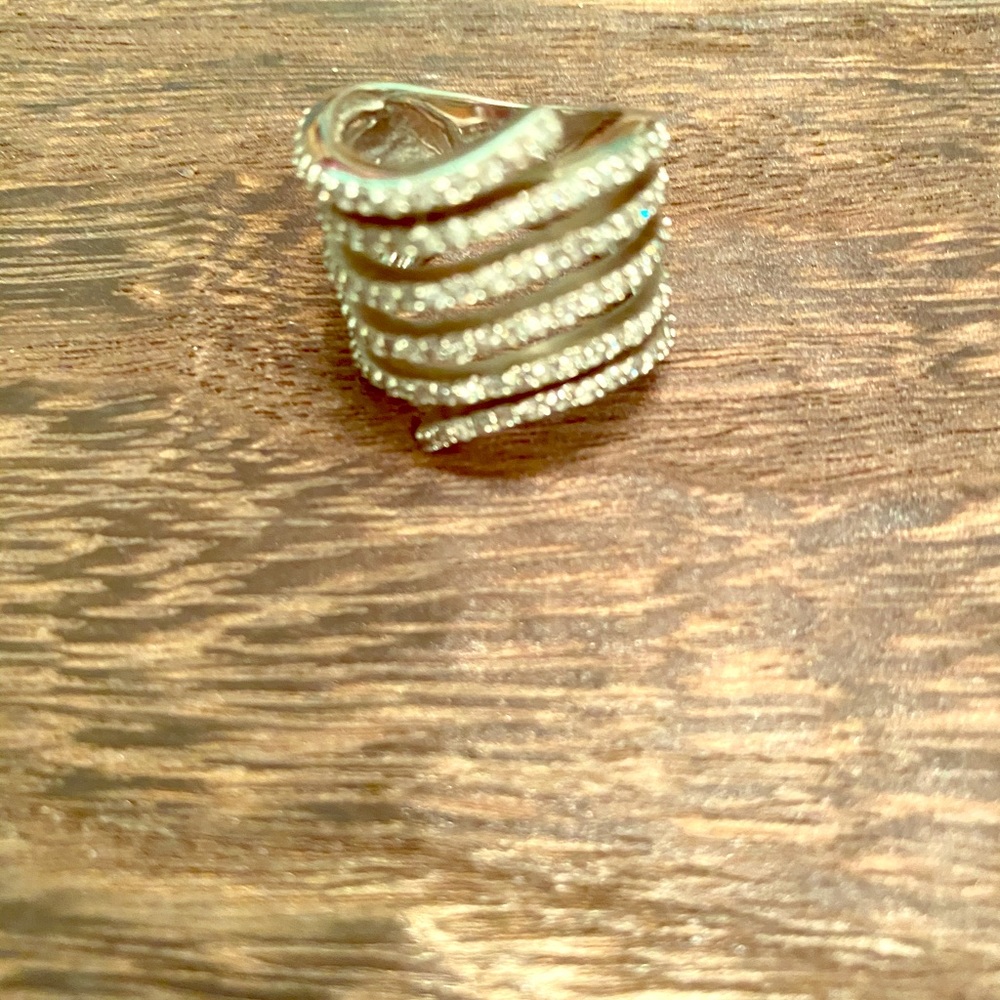Silver size 7 CZ ring